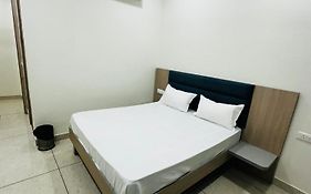 Hotel Loya Bti